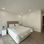 Luxury Between Nature And The