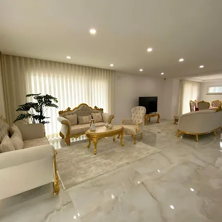 Luxury Surrounded By Nature And Villa *