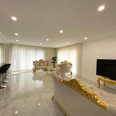 Willa Luxury Between Nature And The Amora