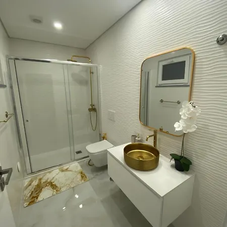 Luxury Between Nature And The * Amora