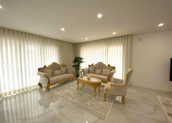 Luxury Surrounded By Nature And *