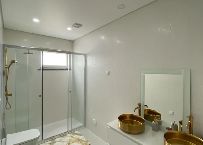 Вилла Luxury Surrounded By Nature And Амора